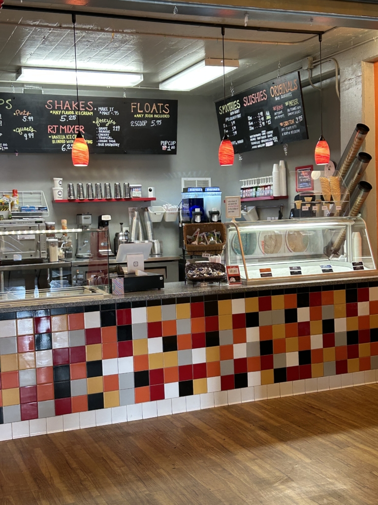 RJ's ice cream shop in Elm Grove